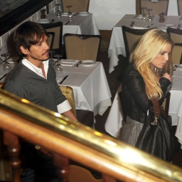 Avatar of user weorge315ijz