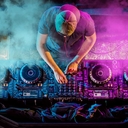 Avatar of user elliebeck