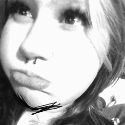 Avatar of user ۶•ৎ quartzy_.lunaa