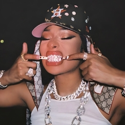 Avatar of user lil_booZ