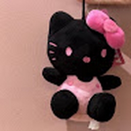 Avatar of user STRAWB3RRYSHOTCAK3