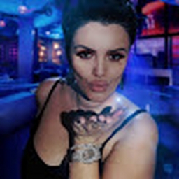 Avatar of user Sparklingdoll123