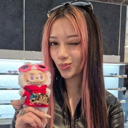 Avatar of user i_love_kpop3092