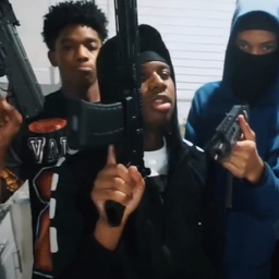 Avatar of user Bt4 Larroo