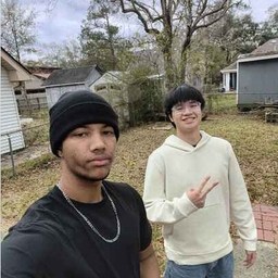 Avatar of user @elow