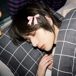 Avatar of user kpopingintolife