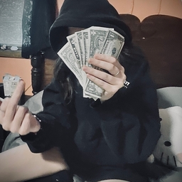 Avatar of user Islie_86