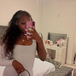 Avatar of user .M✨