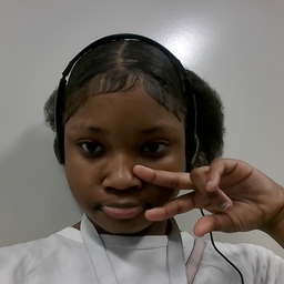 Avatar of user ♰♡YALFAVGRLKEYLOW♰♡